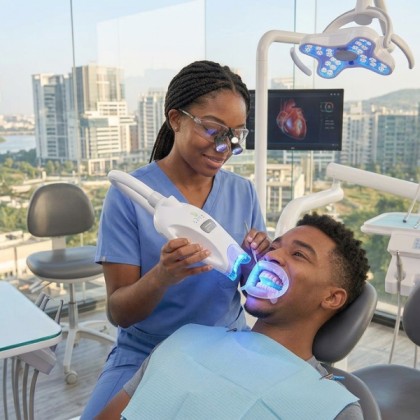 Teeth Bleaching: What It Costs, Process and Procedure 